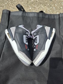 Jordan 3 Black Cement Size 6 (Pick Up)