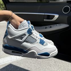 Jordan 4 “Military Blue” Size 7 Mens No Box