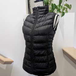 Be by Blanc Noir Lightweight Packable Down Puffer Vest - Black, XS