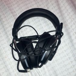 Headphones 