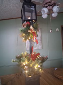 Christmas Lamp Post Decoration with Lights