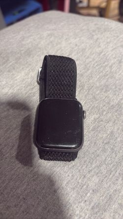New generation Apple Watch purchased at 600$