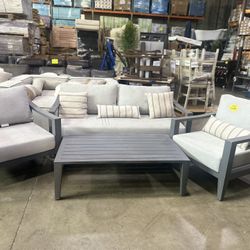 Super Sale! 4-piece Outdoor Patio Set!