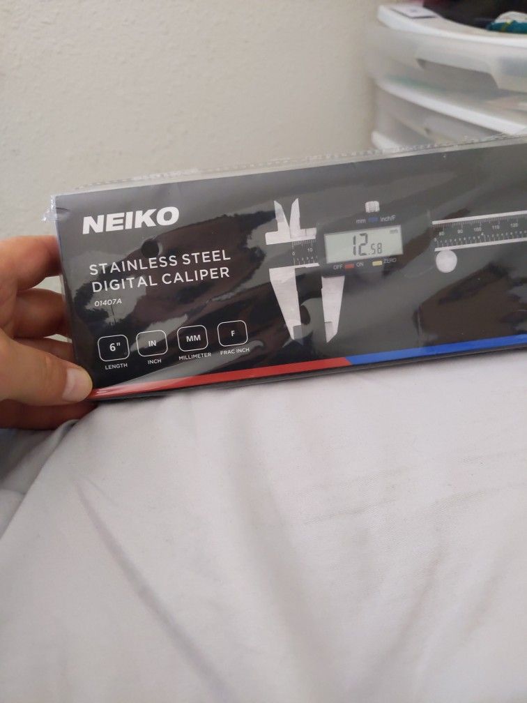 Stainless steel digital caliper