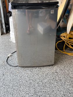 Mini Fridge