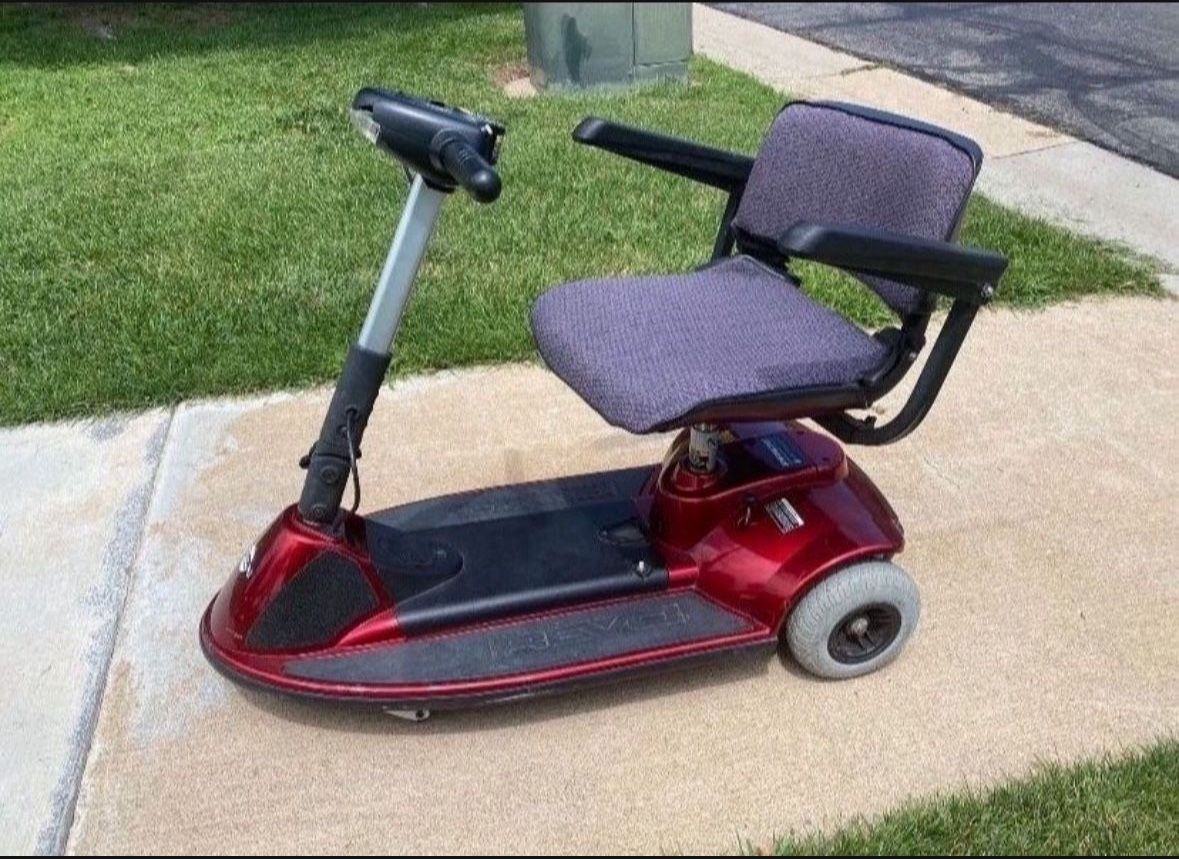 Pride Revo 3 Wheel Mobility Scooter