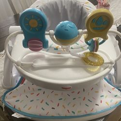 Fisher-Price Portable Baby Chair with Snack Tray and Toy Bar,