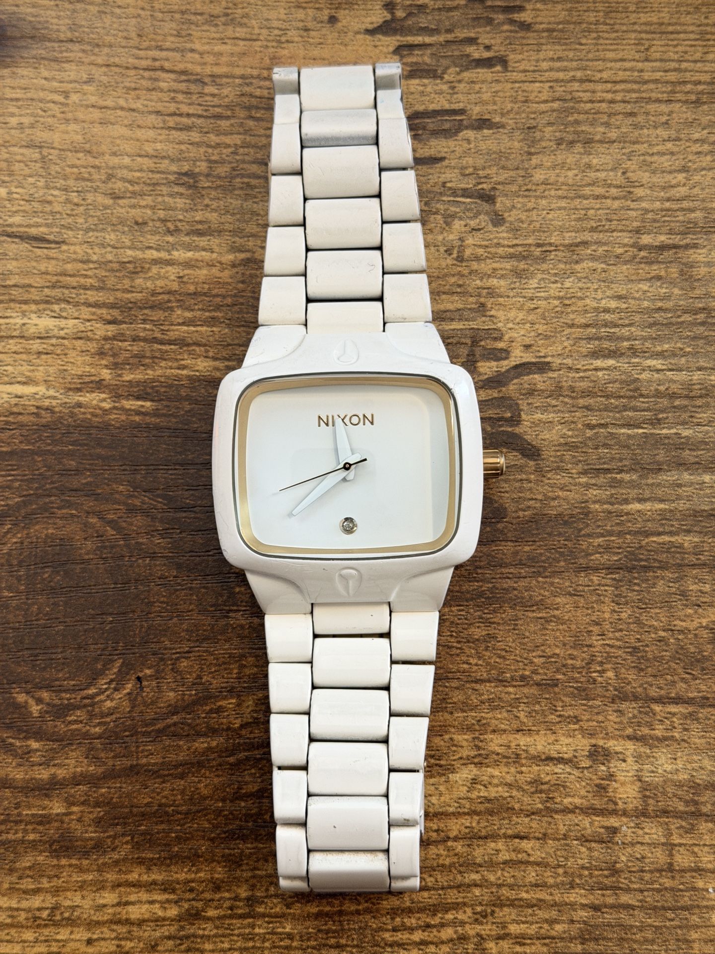 Nixon The Player - White Band and Case w/ White & Gold Dial Display