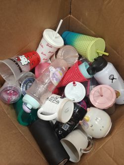 Cups, mugs, glasses lot