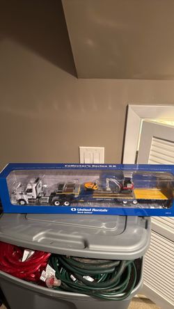 United Rentals Collector's Series XX Die-Cast Set