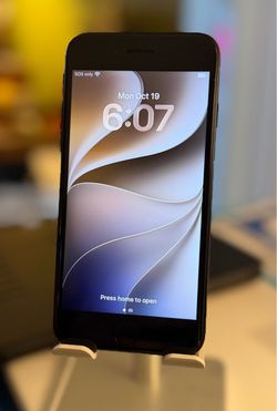iPhone SE 3rd gen 64gb black unlocked