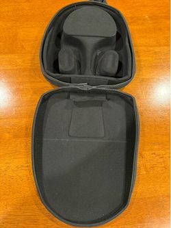 Sony XM 5 case - zipper broken