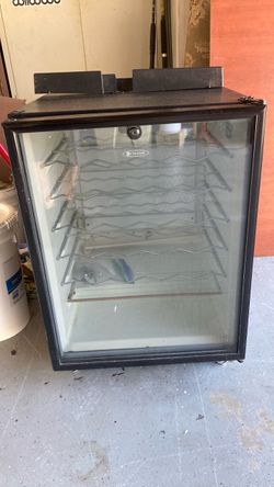 Wine cooler uline