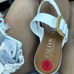 Woman’s Sandals Size 6 
