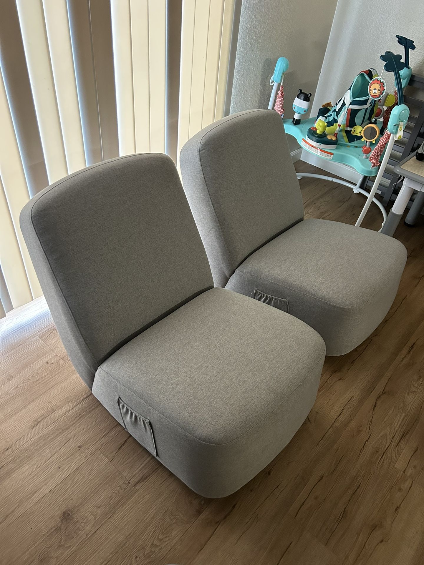 Floor Rocking Chairs 