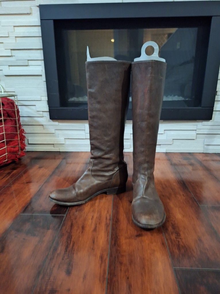 Frye Women's Melissa Button Back Boots Size 9