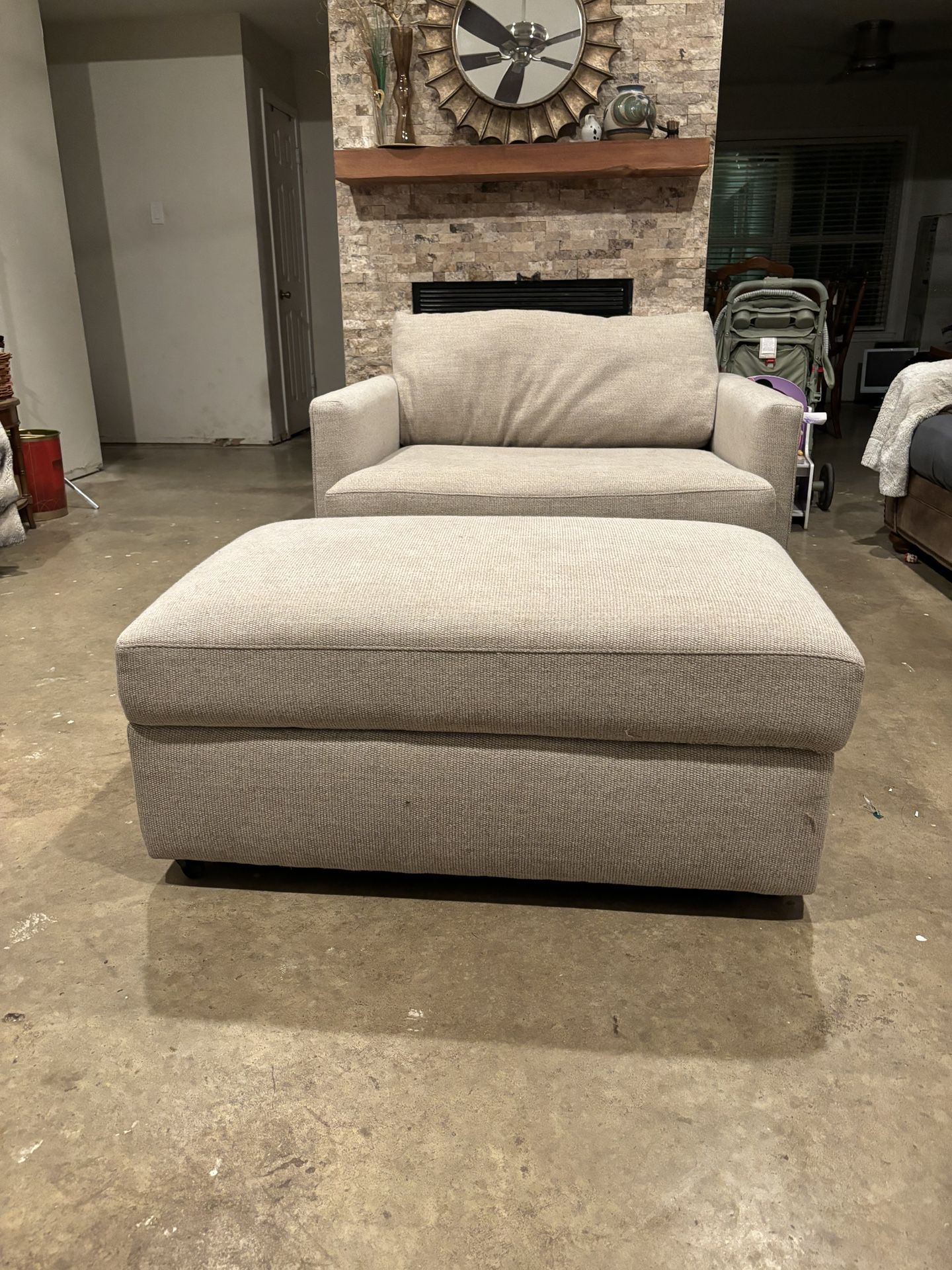 One Person Couch With Ottoman 