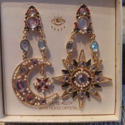 EYE CANDY LONG DROP GOLD PLATED EARRINGS 
