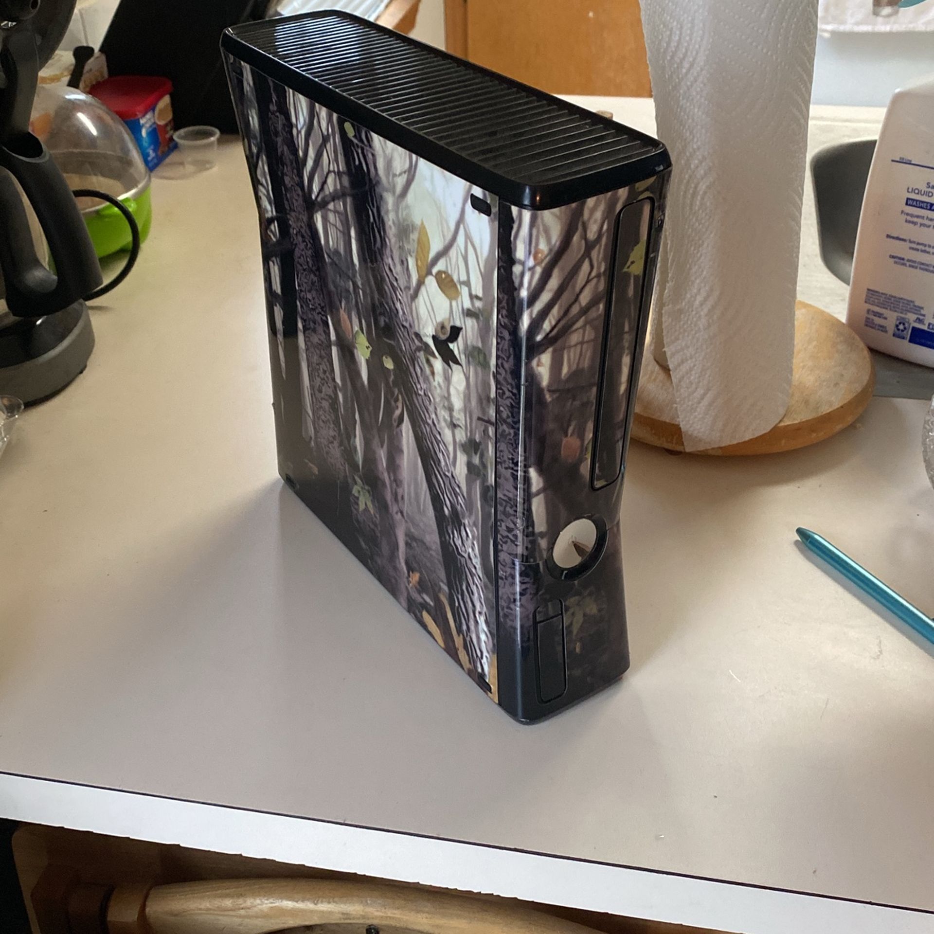 Xbox 360 slim model