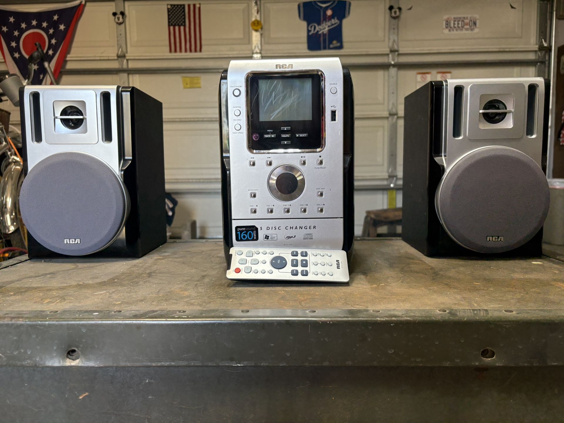 RCA Shelf Stereo System