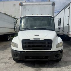 Freigthliner m2 2006