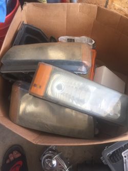 03-06 Chevy Silverado head lights