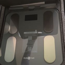 Smart Scale W/ App & Bluetooth - gray