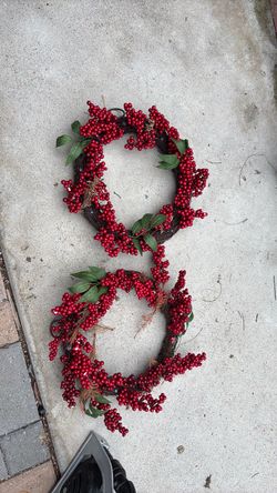Coronas navideñas $8 cada una