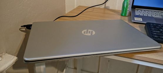 HP Custom Built Laptop - DESKTOP-HP3060