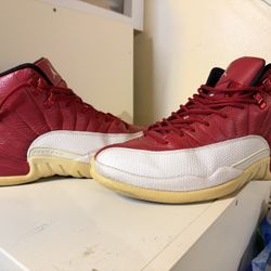Jordan 12 Gym Red, Men’s 9.5.