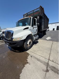 International dump truck