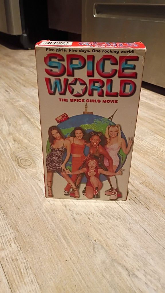 Spice World (VHS, 1998, Closed Captioned)