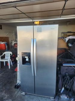 Whirlpool refridgerator