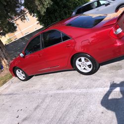 2004 Toyota Camry