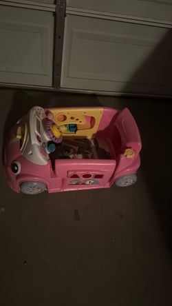 Toy car