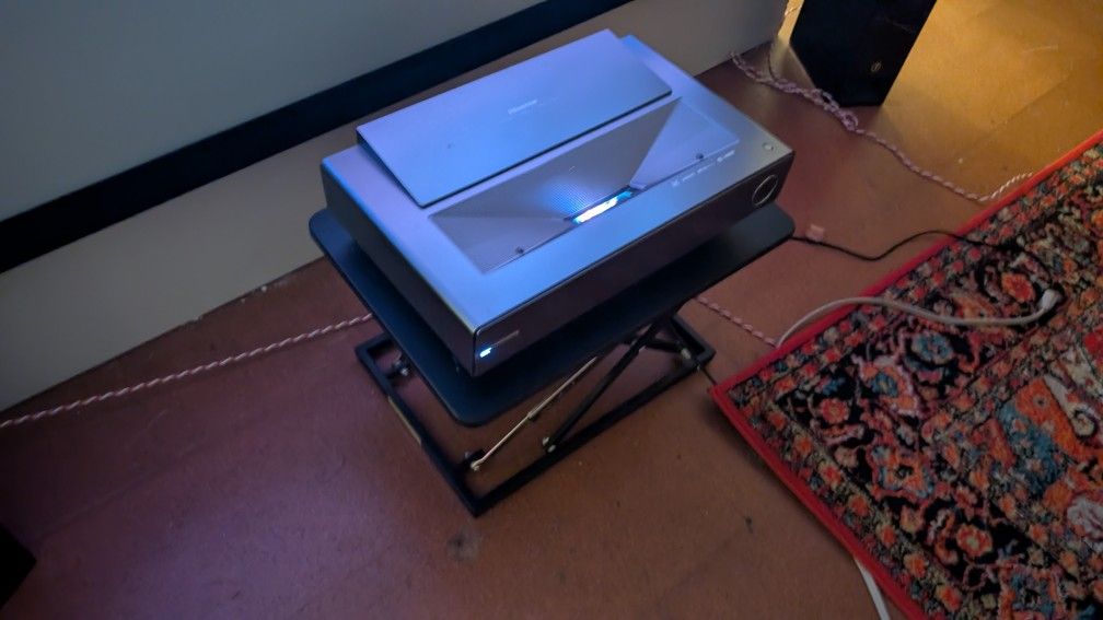 Hisense PX-1 4k Laser UST Projector