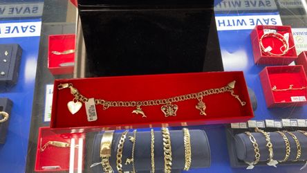 10k Charm Bracelet
