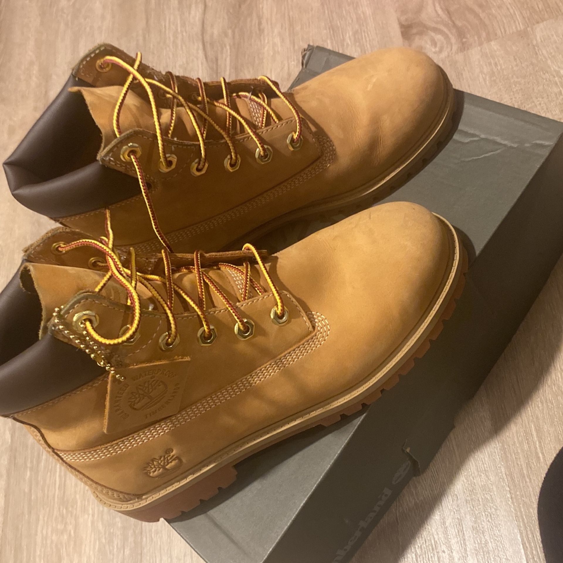 Timberland Size 7 youth