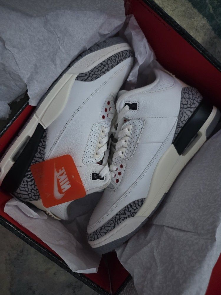 Jordan 3 retro
White cement reimagined