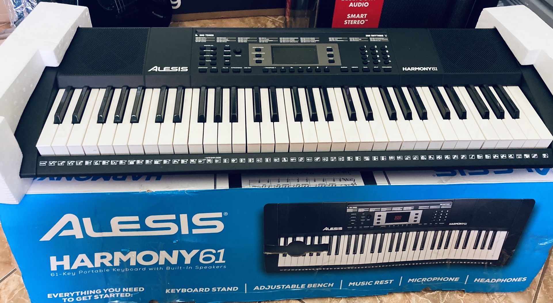 Piano Y Trípode 