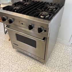 Refurbished Viking Professional Gas Range