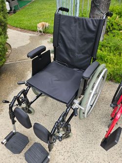 Drive Cougar Lightweight Wheelchair
