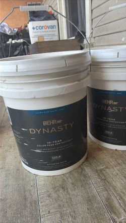 BEHR DYNASTY  paint and primer
