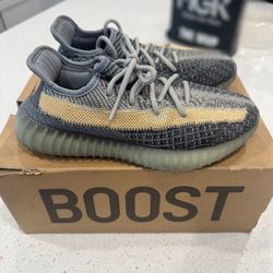 Yeezy 350 V2 Ash Blue 