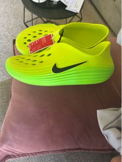 Nike Reactx Rejuven8 volt size 14