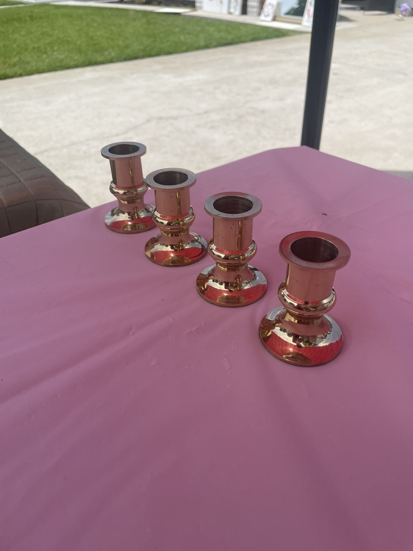4 Candle Holders