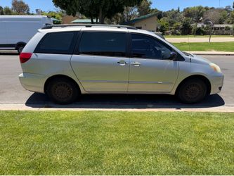 2004 Toyota Sienna