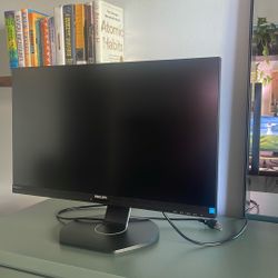 Philips 27” 4K Monitor