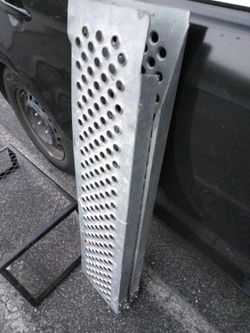 Reese Loading Ramp (Folding)