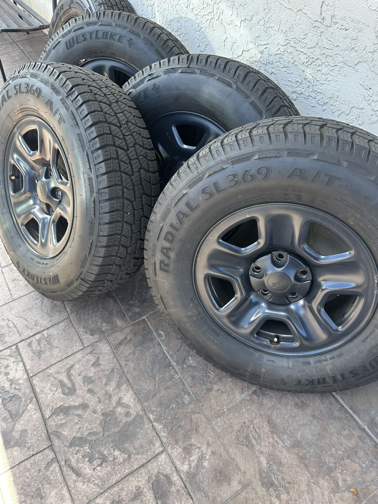 JEEP Wrangler Wheels And Tires